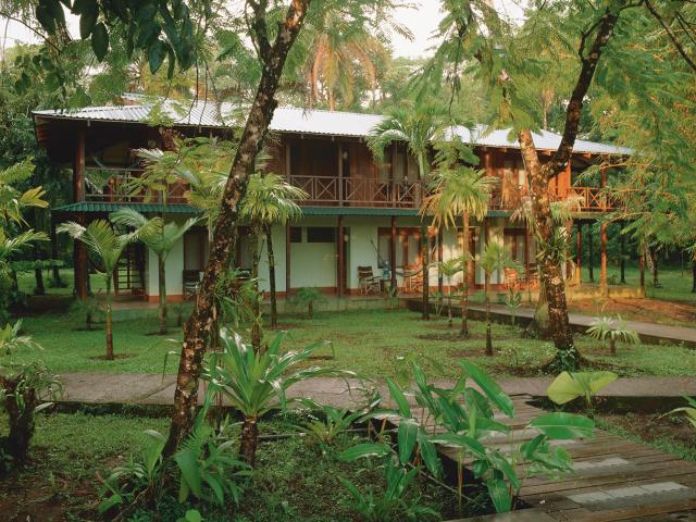 Tortuga Lodge