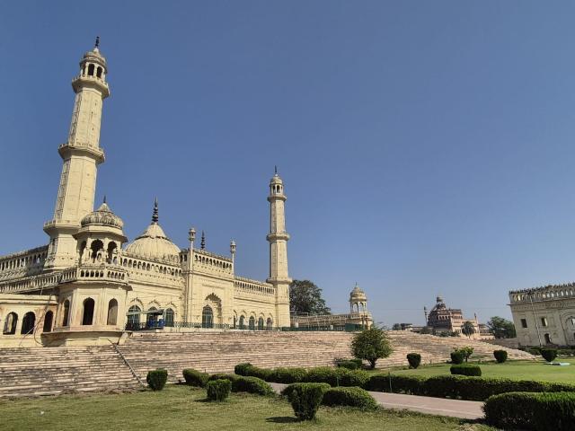 Lucknow – City of Nawabs and Kababs