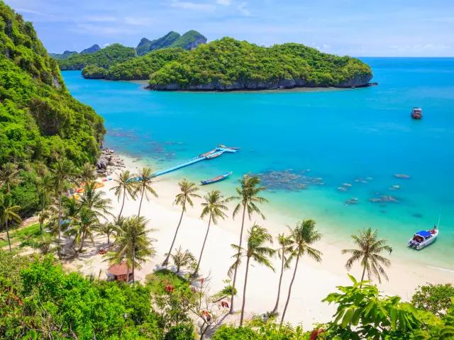 GET CERTIFIED TO DIVE IN THAILAND