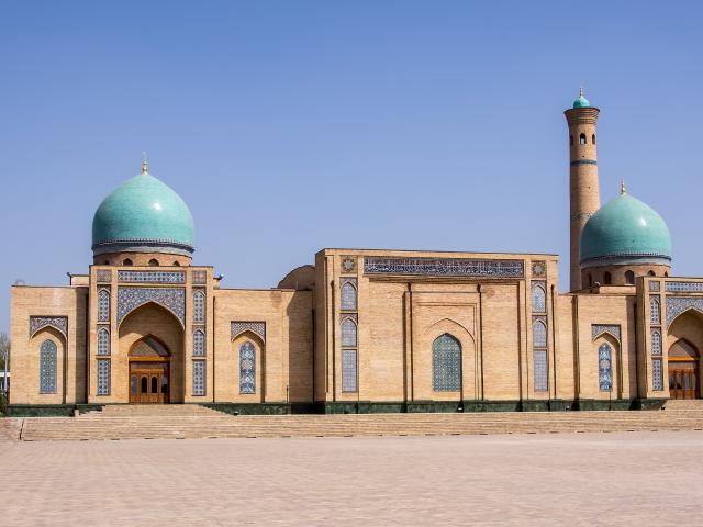 Explore the history of Tashkent