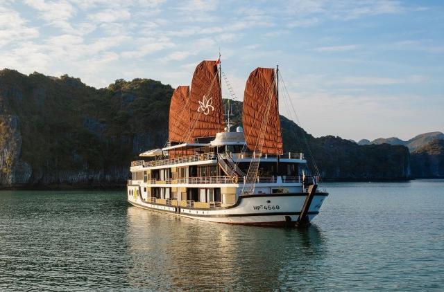Orchid Cruise, Halong Bay