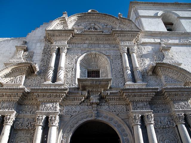 Explore Arequipa's historic buildings