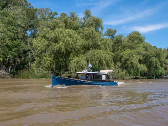 Cruise down the Paraná Delta