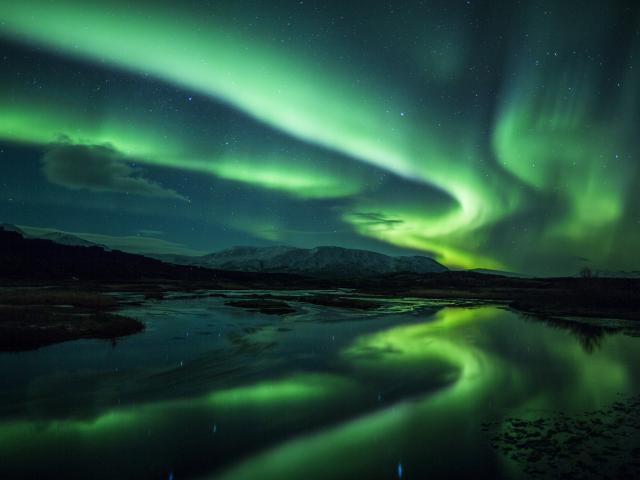 Iceland: Northern Lights, Geysers & Glaciers
