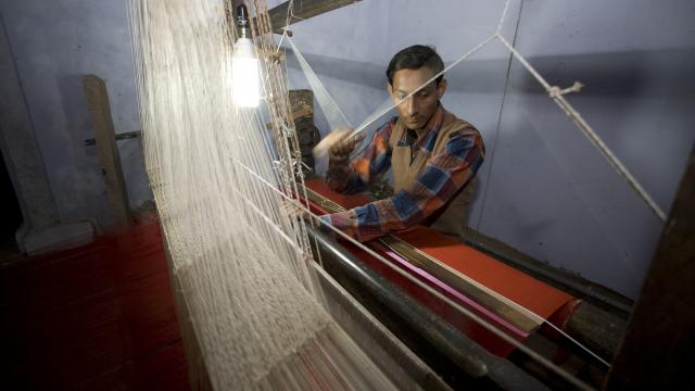Learn from master weavers