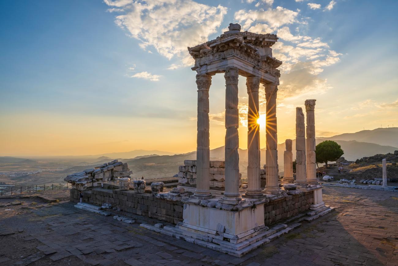 Ancient column ruins of Pergamon in Turkey