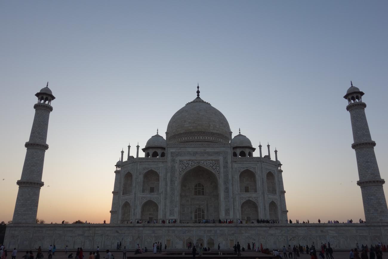 View of Taj Mahal at dusk