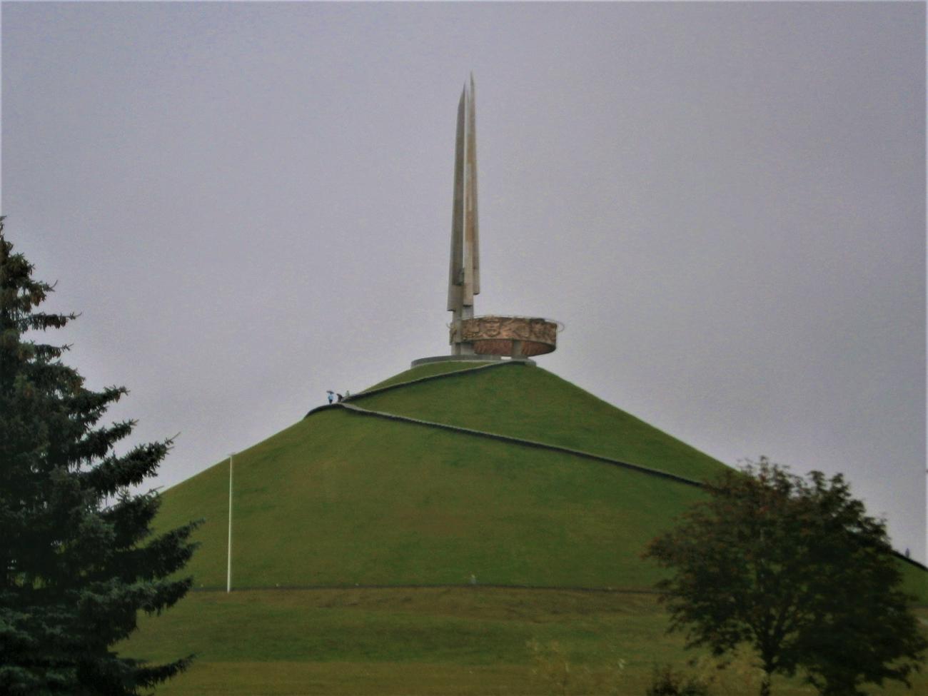The Mound of Glory
