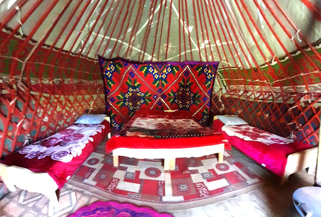 Tash Rabat Yurt Camp