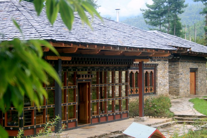Zhiwa Ling Resort