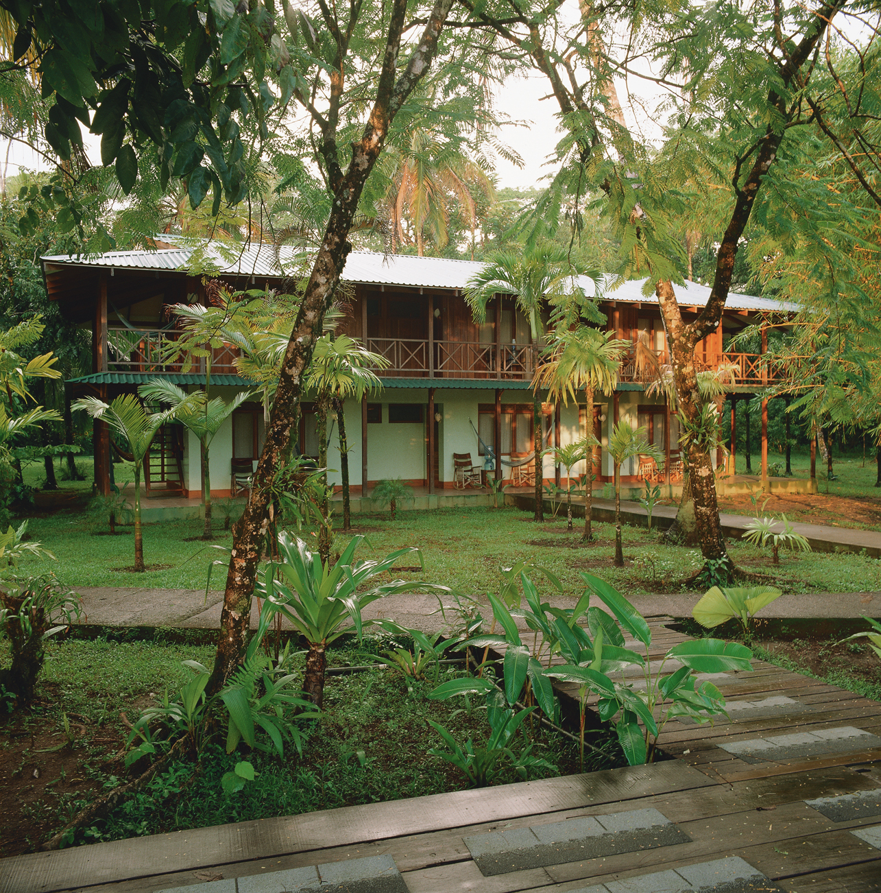 Tortuga Lodge